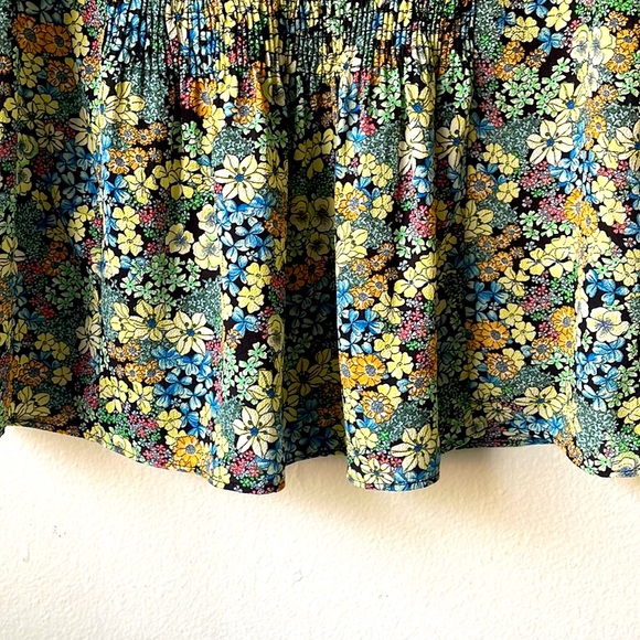 Zara Sleeveless Floral Print Blouse - Small - Picture 5 of 11